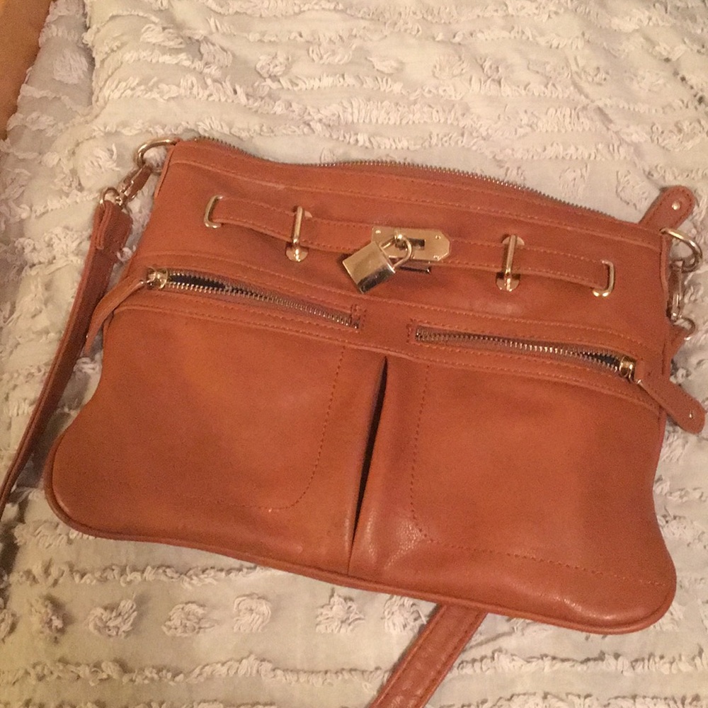 Cross body